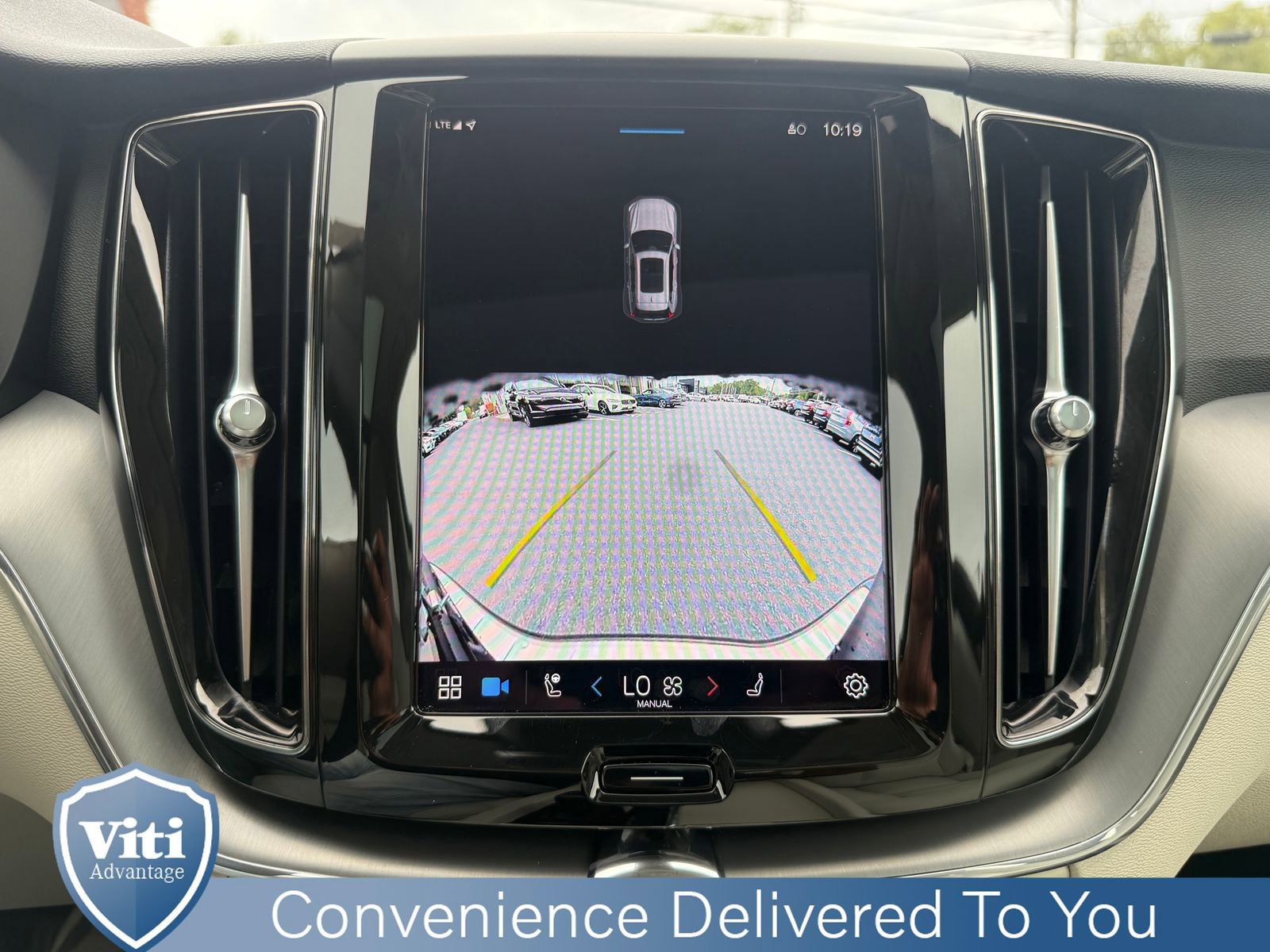 Certified 2024 Volvo XC60 B5 Core w/ Protection Package Premier image 34