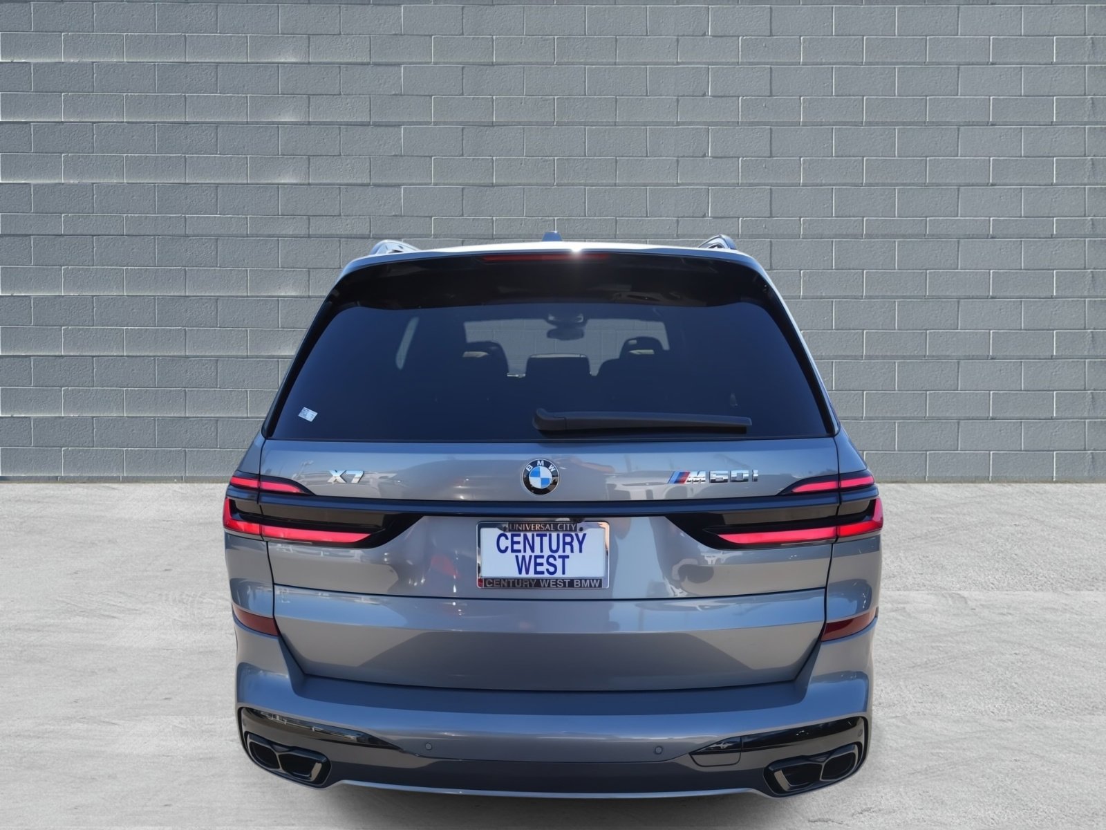 New 2026 BMW X7 M60i w/ Executive Package image 5