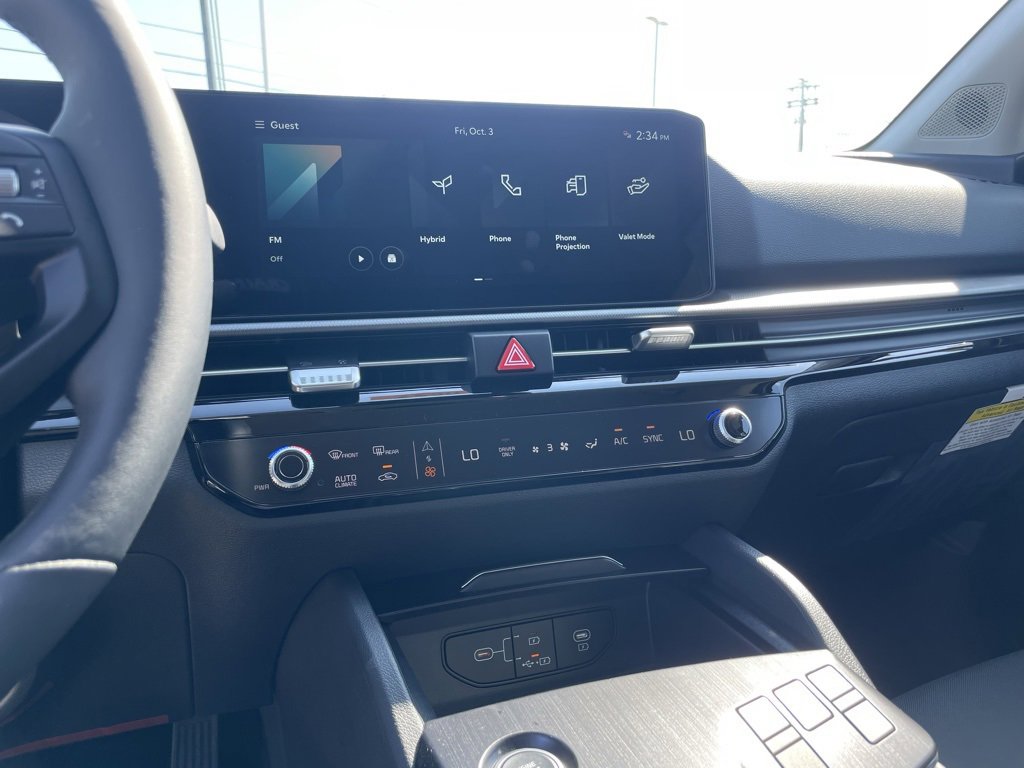 New 2026 Kia Sportage LX image 13