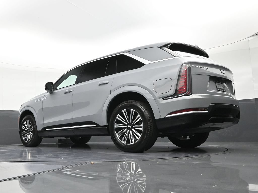 Certified 2026 Cadillac Escalade IQ Luxury 1 AWD/4WD image 22
