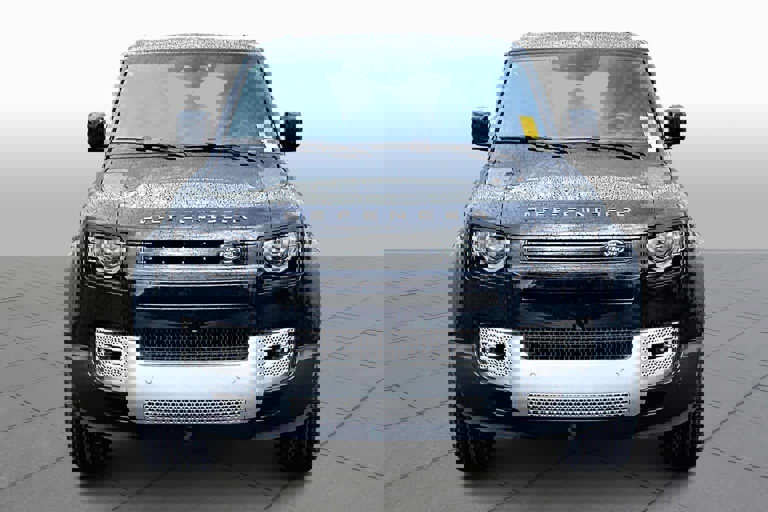 Used 2024 Land Rover Defender 110 S image 4