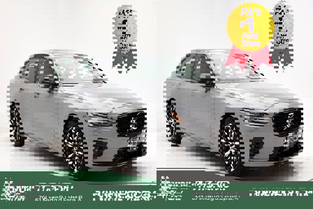 Used 2025 Volvo S60 B5 Core image 1