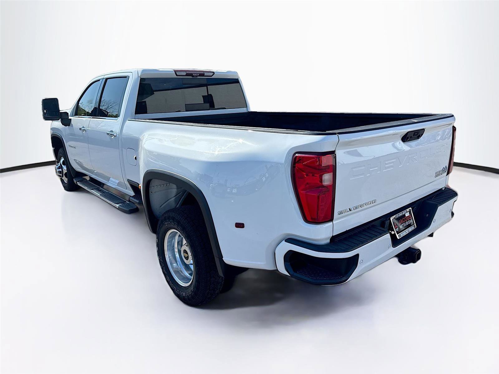 Used 2021 Chevrolet Silverado 3500 High Country image 3