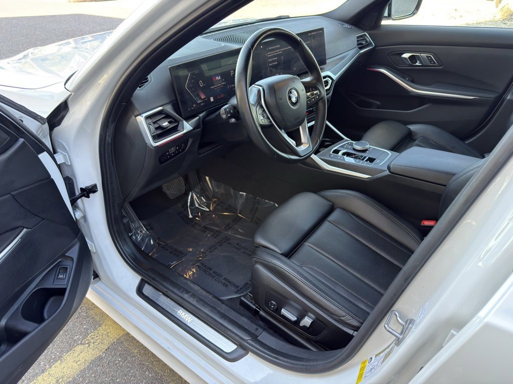 Used 2023 BMW 330i Sedan w/ Driving Assistance Package image 15