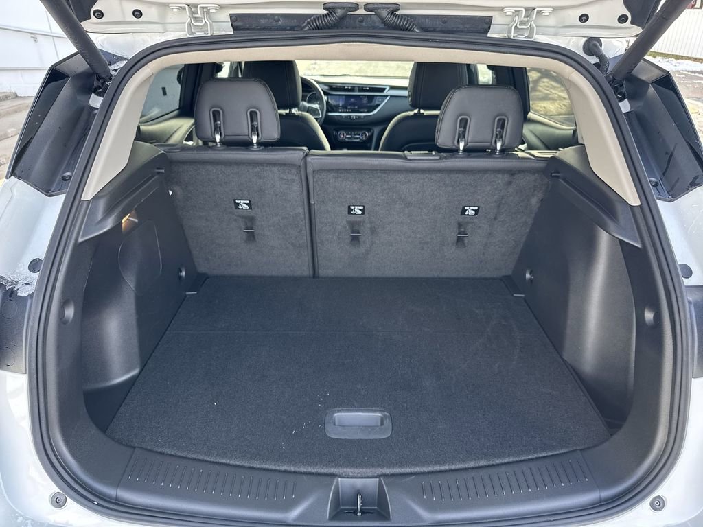 Certified 2022 Buick Encore GX Select w/ Sport Touring Package image 23