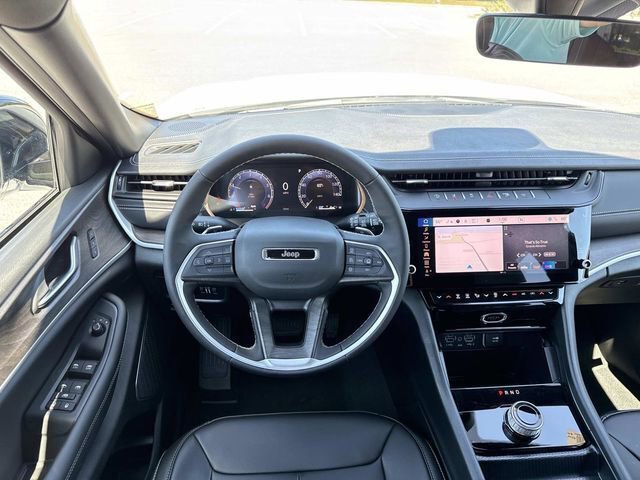 New 2026 Jeep Grand Cherokee L Limited image 14