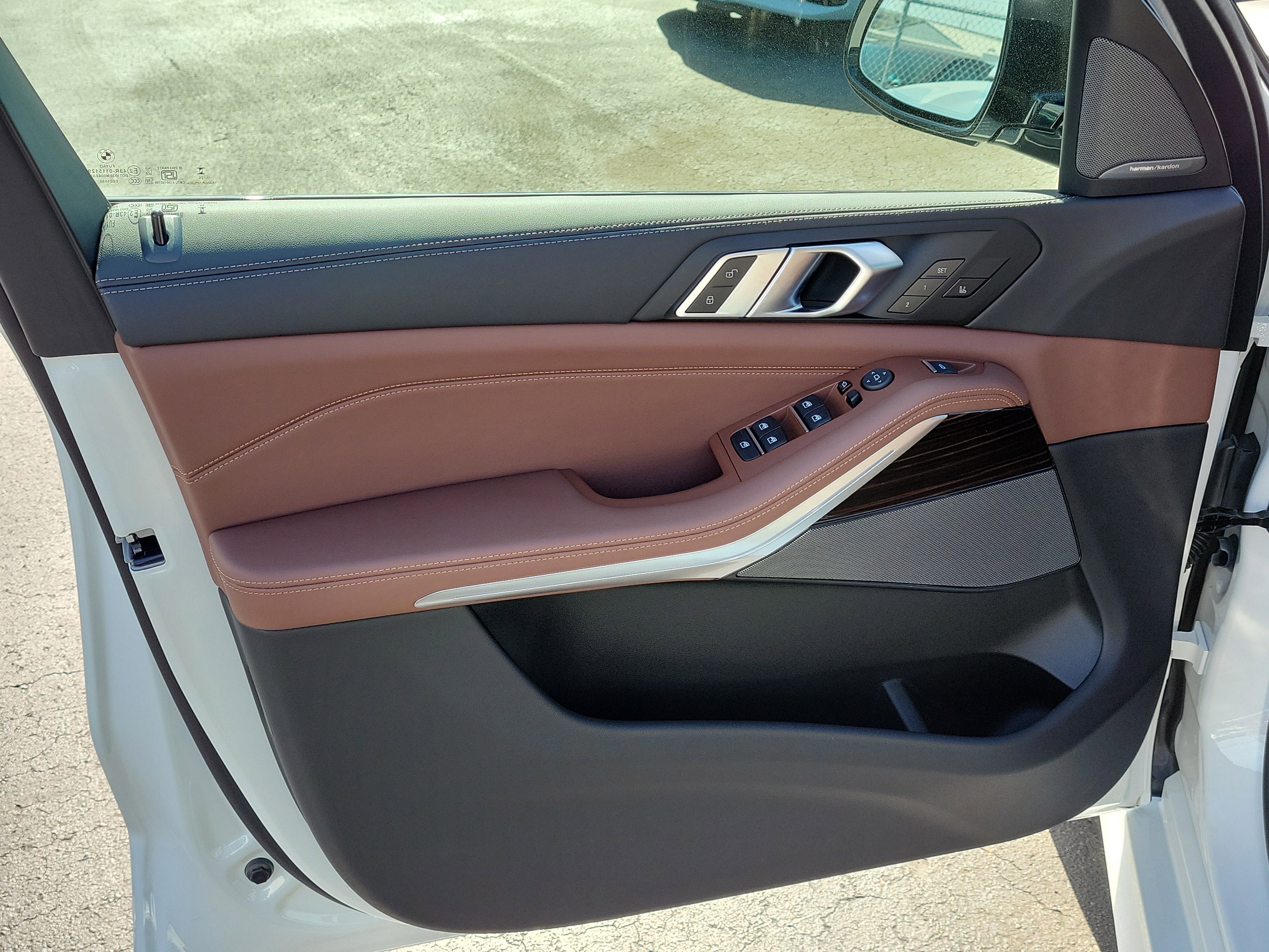 New 2026 BMW X5 xDrive40i w/ Executive Package image 13