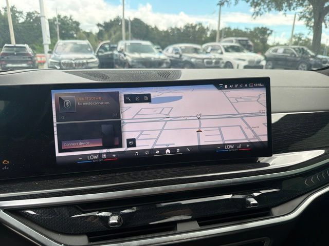 Used 2026 BMW X7 xDrive40i w/ M Sport Package AWD/4WD image 9