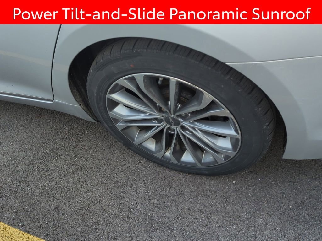 Used 2015 Hyundai Genesis 3.8 w/ Option Group 03 image 5