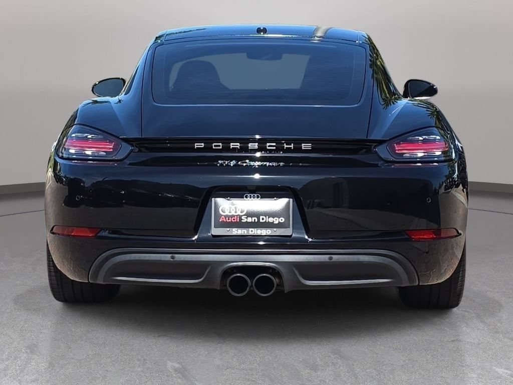 Used 2019 Porsche 718 Cayman RWD image 7