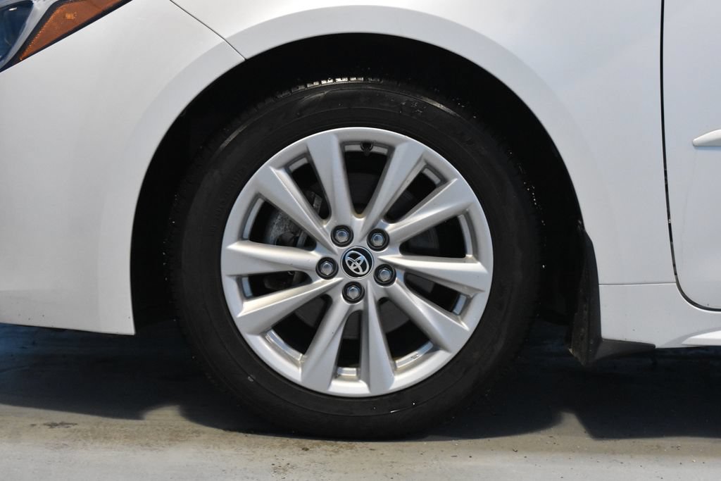 Used 2023 Toyota Corolla SE w/ SE Premium Package FWD image 24