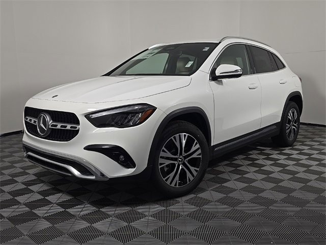 New 2025 Mercedes-Benz GLA 250 4MATIC