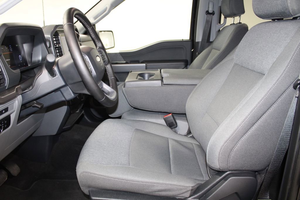 Used 2025 Ford F150 XLT w/ Equipment Group 301A Standard AWD/4WD image 21