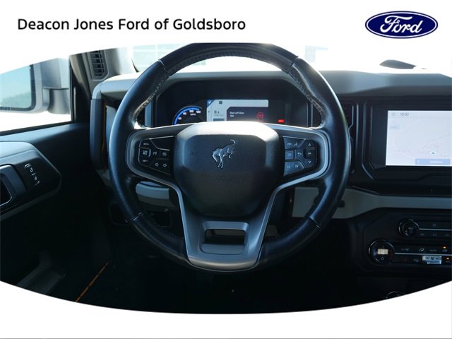 Used 2023 Ford Bronco Badlands image 17