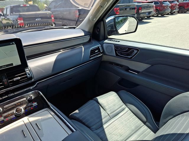 Used 2019 Lincoln Navigator L Black Label AWD/4WD image 22