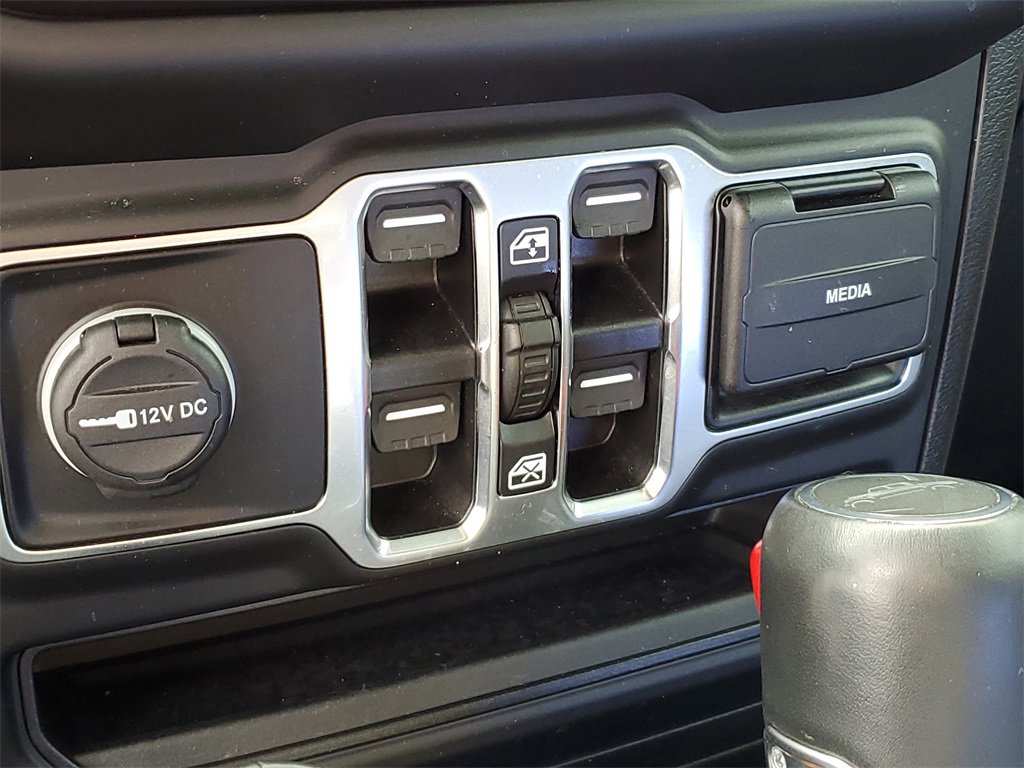 Used 2022 Jeep Gladiator Overland w/ Popular Equipment Package image 24