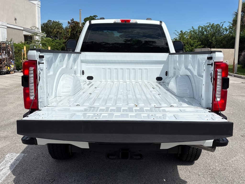 Certified 2025 Ford F350 XL w/ STX Appearance Package AWD/4WD image 10