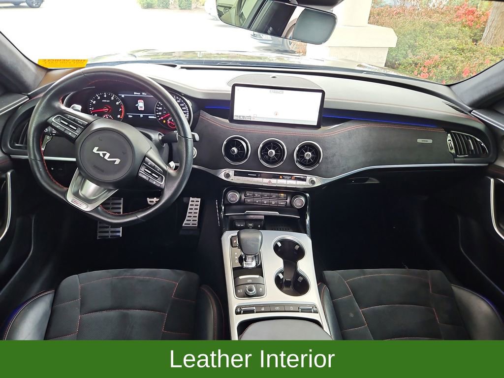 Used 2022 Kia Stinger GT2 image 9