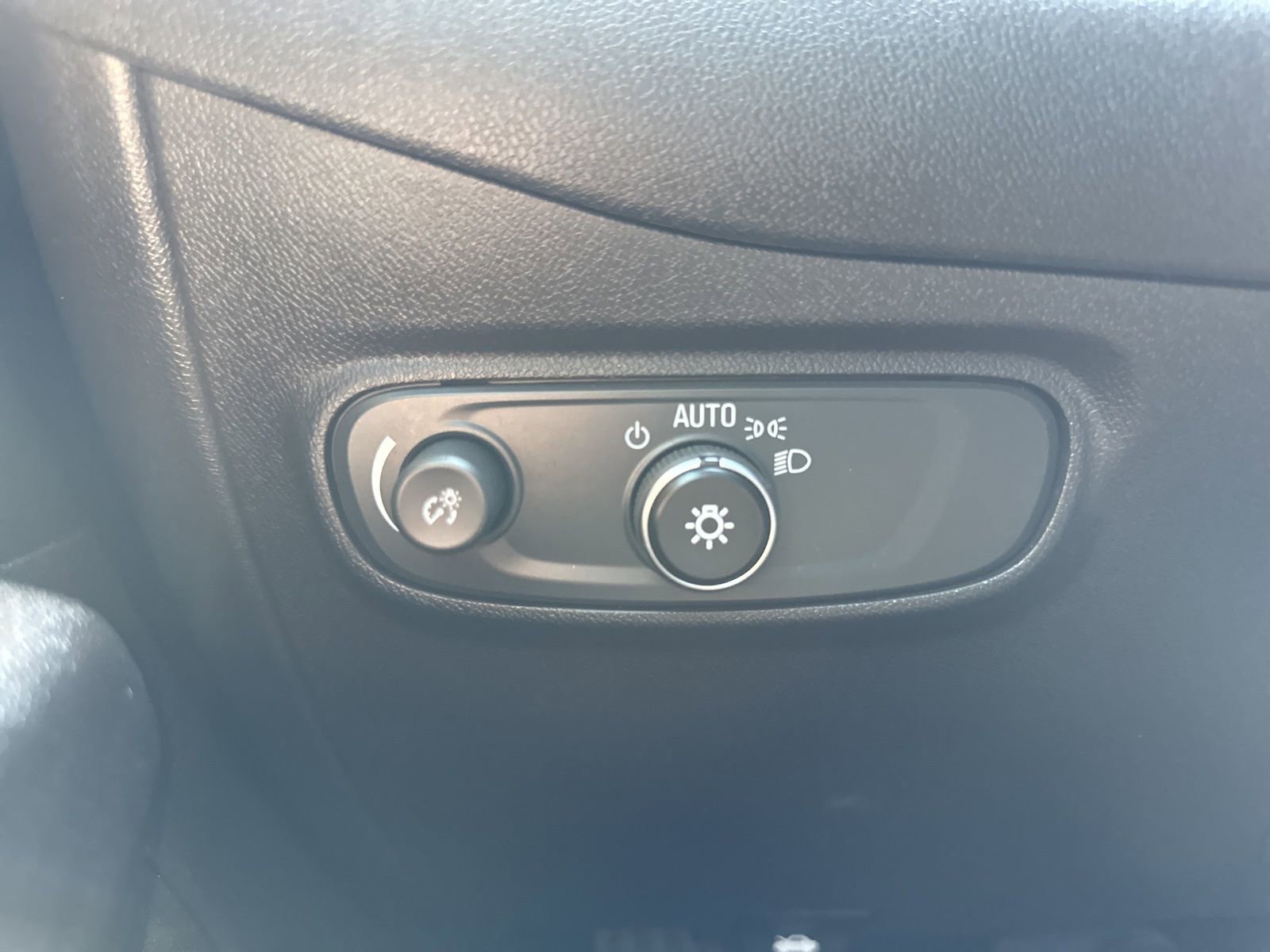 Used 2024 Chevrolet Equinox RS AWD/4WD image 35