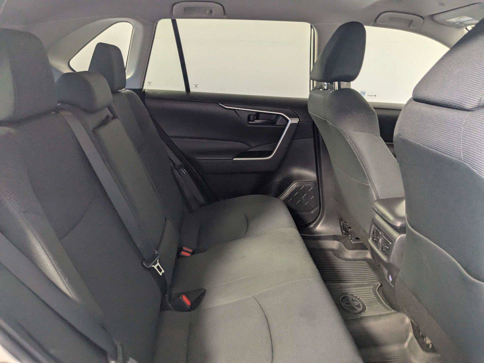 Certified 2024 Toyota RAV4 LE FWD image 27