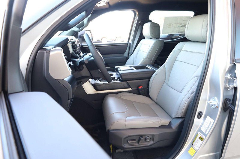New 2026 Toyota Tundra SR5 image 8