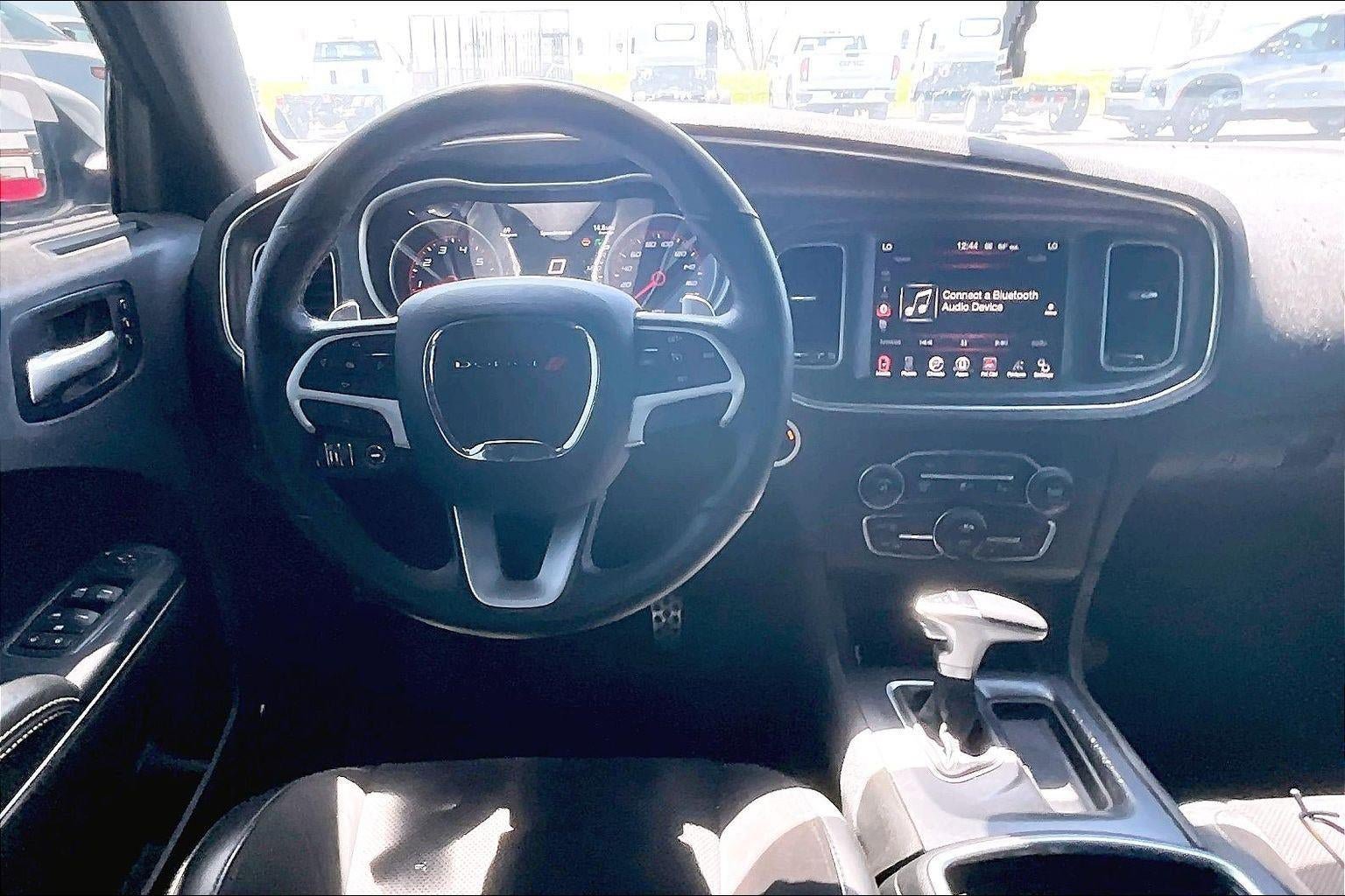 Used 2016 Dodge Charger R/T Scat Pack w/ Beats Audio Group RWD image 5