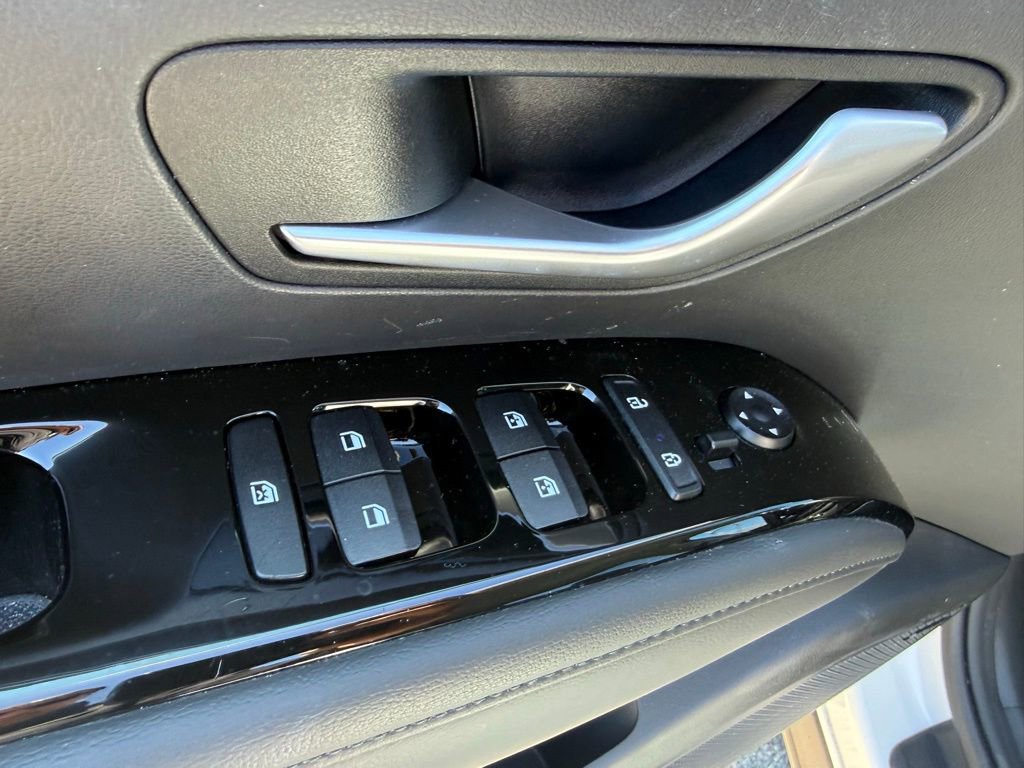 Used 2023 Hyundai Tucson Limited image 14