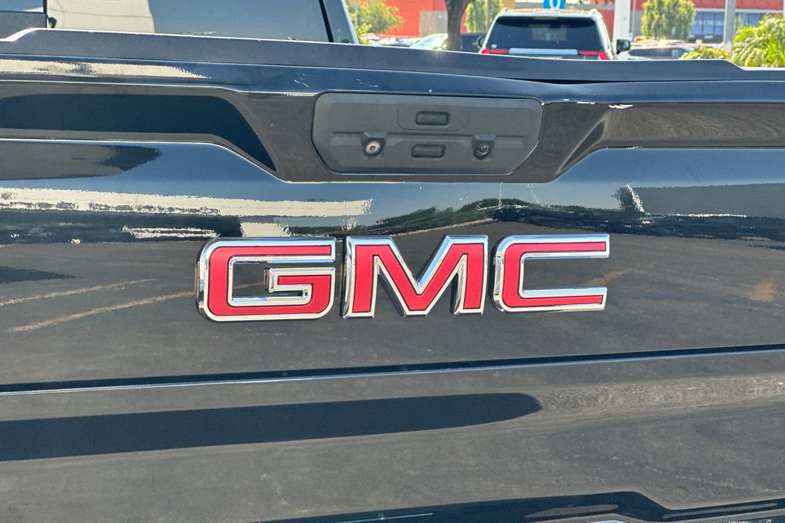 Used 2019 GMC Sierra 1500 SLT w/ SLT Premium Package image 36