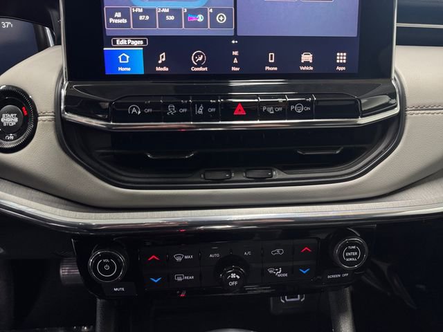 Used 2022 Jeep Compass Limited w/ Elite Group image 3