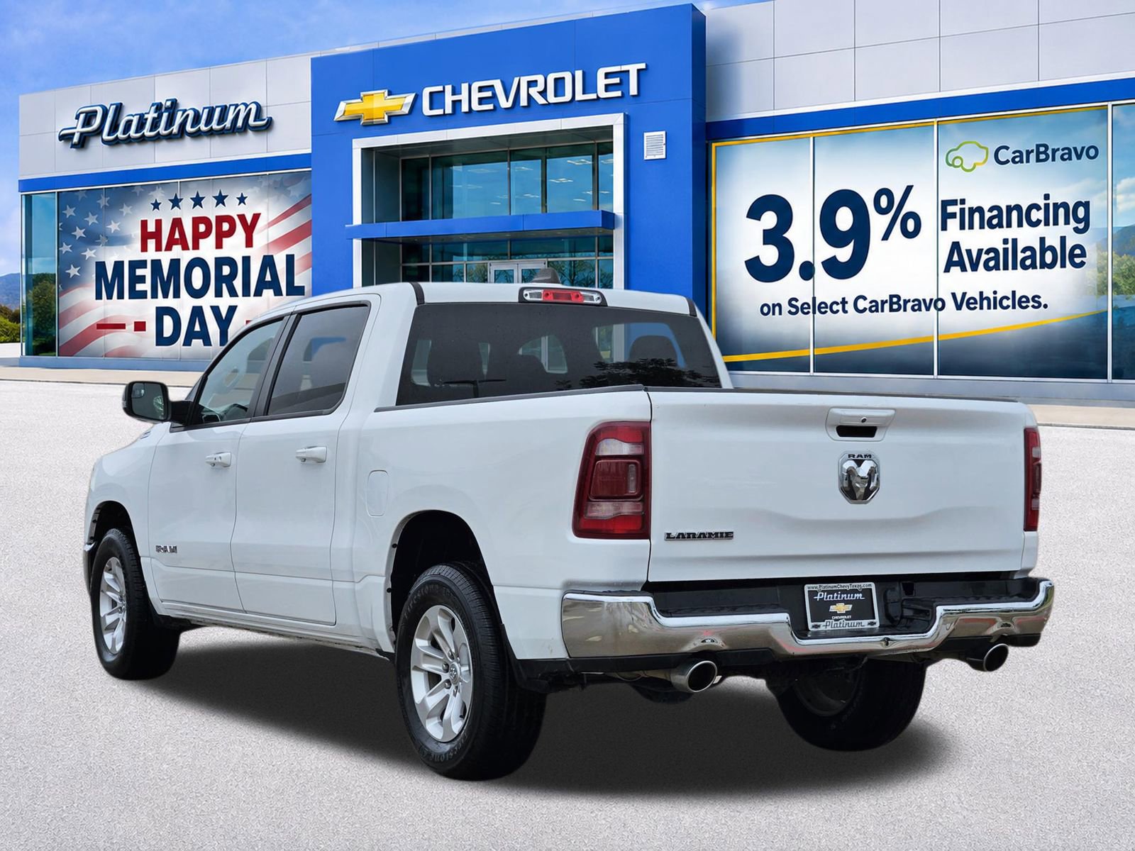 Used 2024 RAM 1500 Laramie RWD image 4