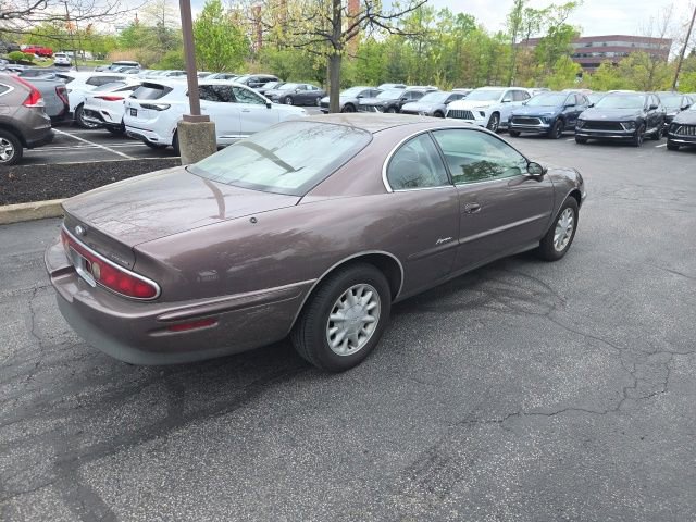 Used 1995 Buick Riviera Supercharged Coupe FWD image 9