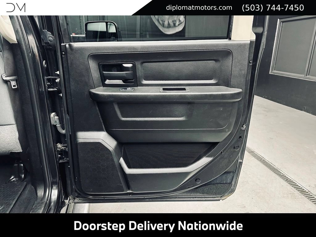 Used 2019 RAM 1500 ST w/ SXT Plus Group AWD/4WD image 28