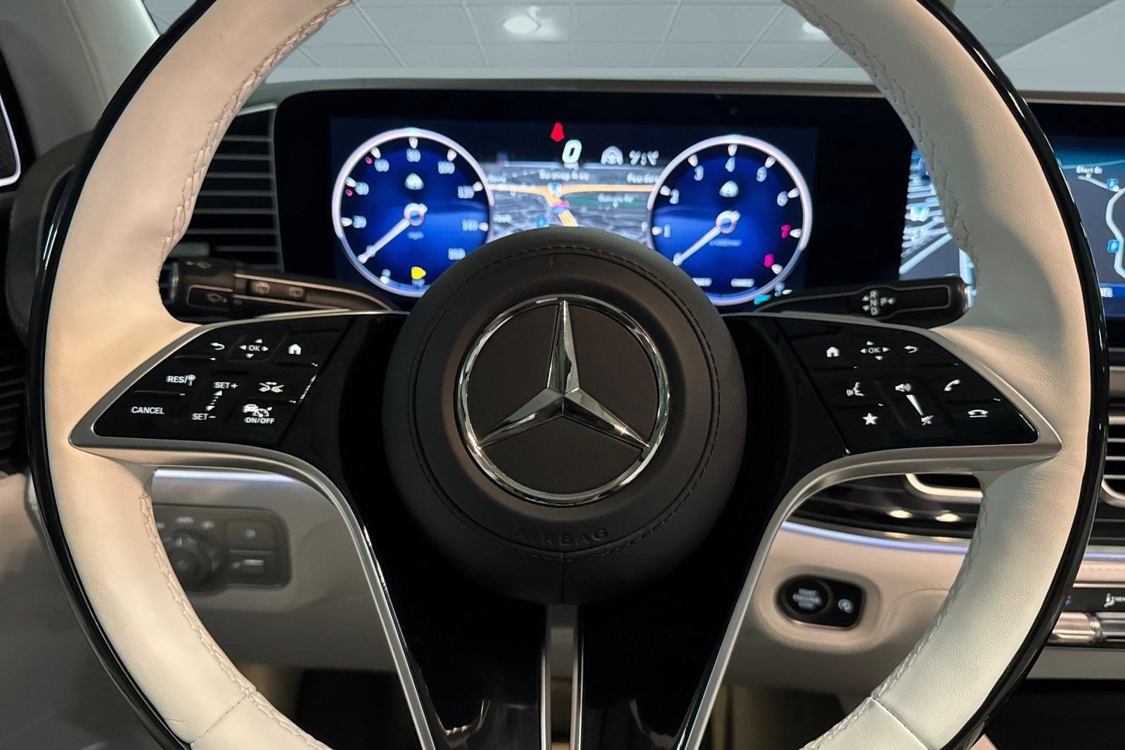 New 2026 Mercedes-Benz Maybach GLS 600 4MATIC image 14