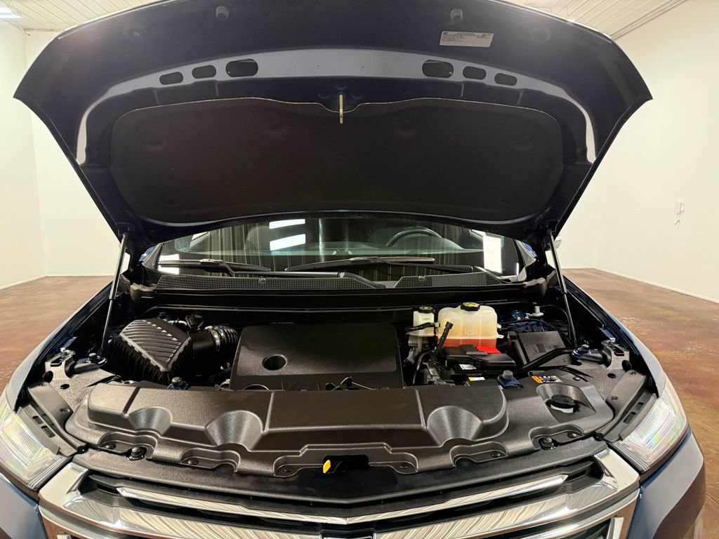 Used 2023 Chevrolet Traverse LT w/ LPO, Floor Liner Package AWD/4WD image 19