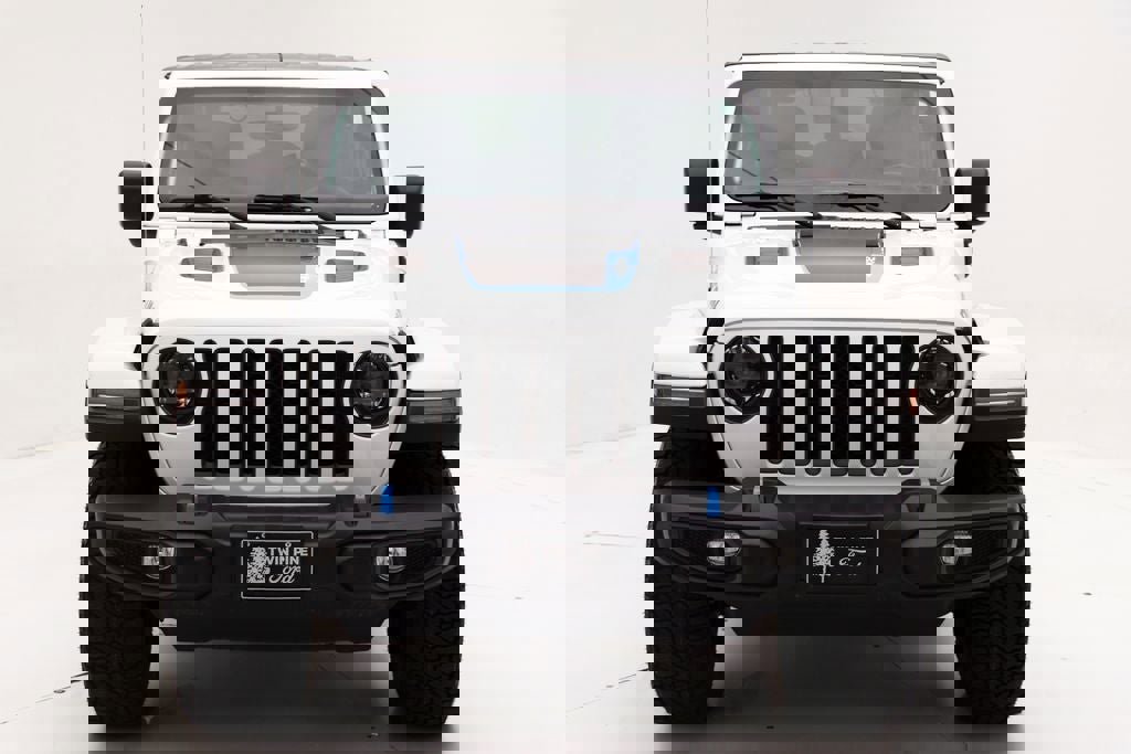 Used 2023 Jeep Wrangler Unlimited Rubicon 4xe w/ Dual Top Group AWD/4WD image 4