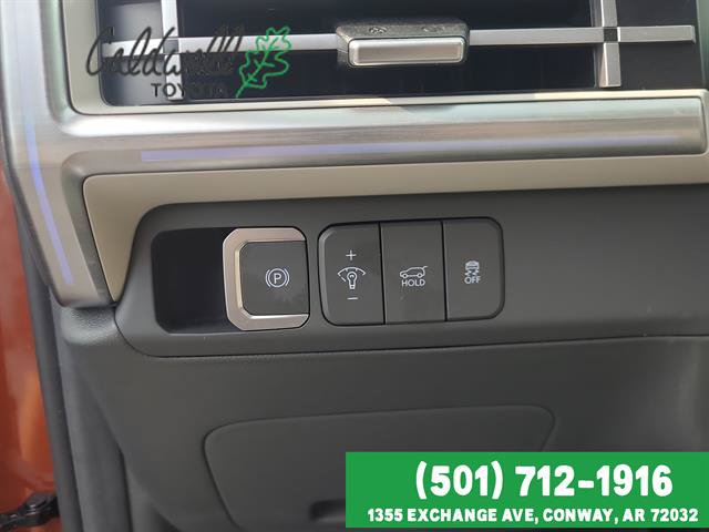 Used 2025 Hyundai Santa Fe Calligraphy FWD image 23