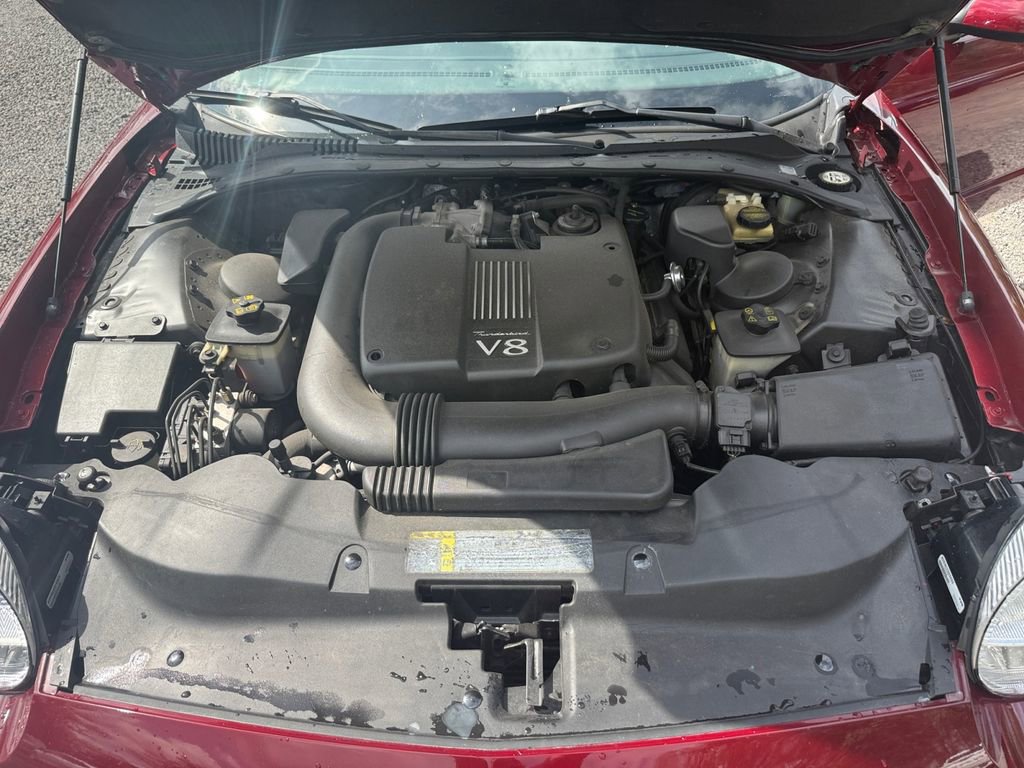 Used 2002 Ford Thunderbird image 18