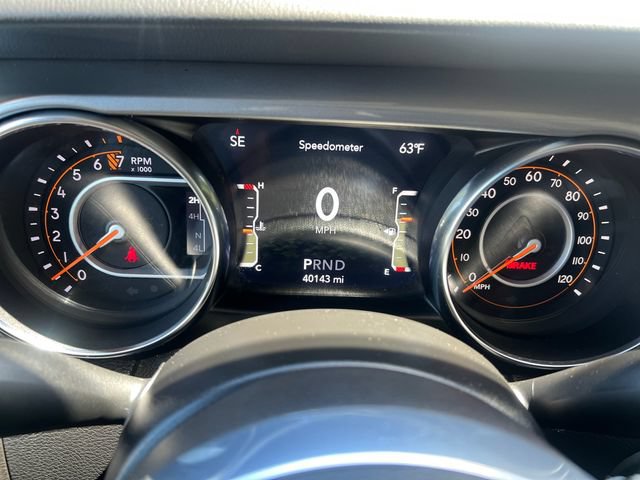 Used 2021 Jeep Gladiator Overland AWD/4WD image 14