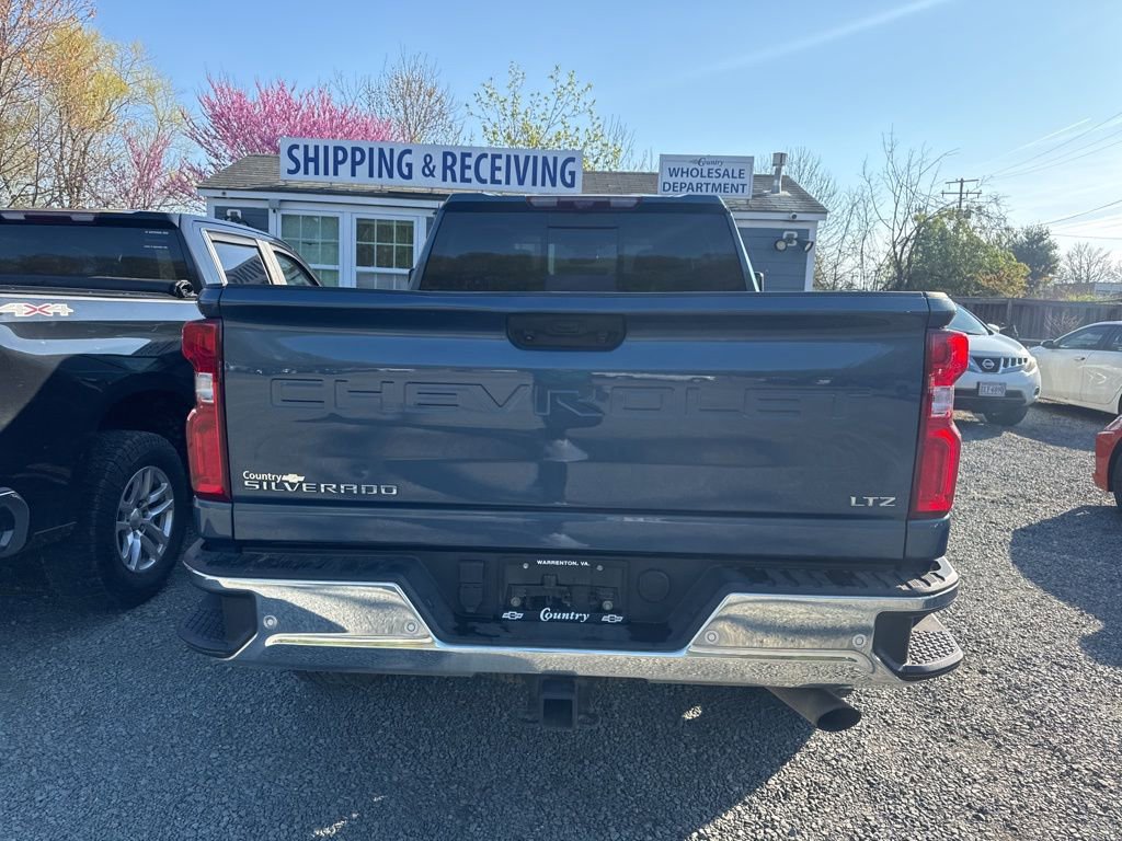 Used 2024 Chevrolet Silverado 2500 LTZ w/ LTZ Premium Package image 5
