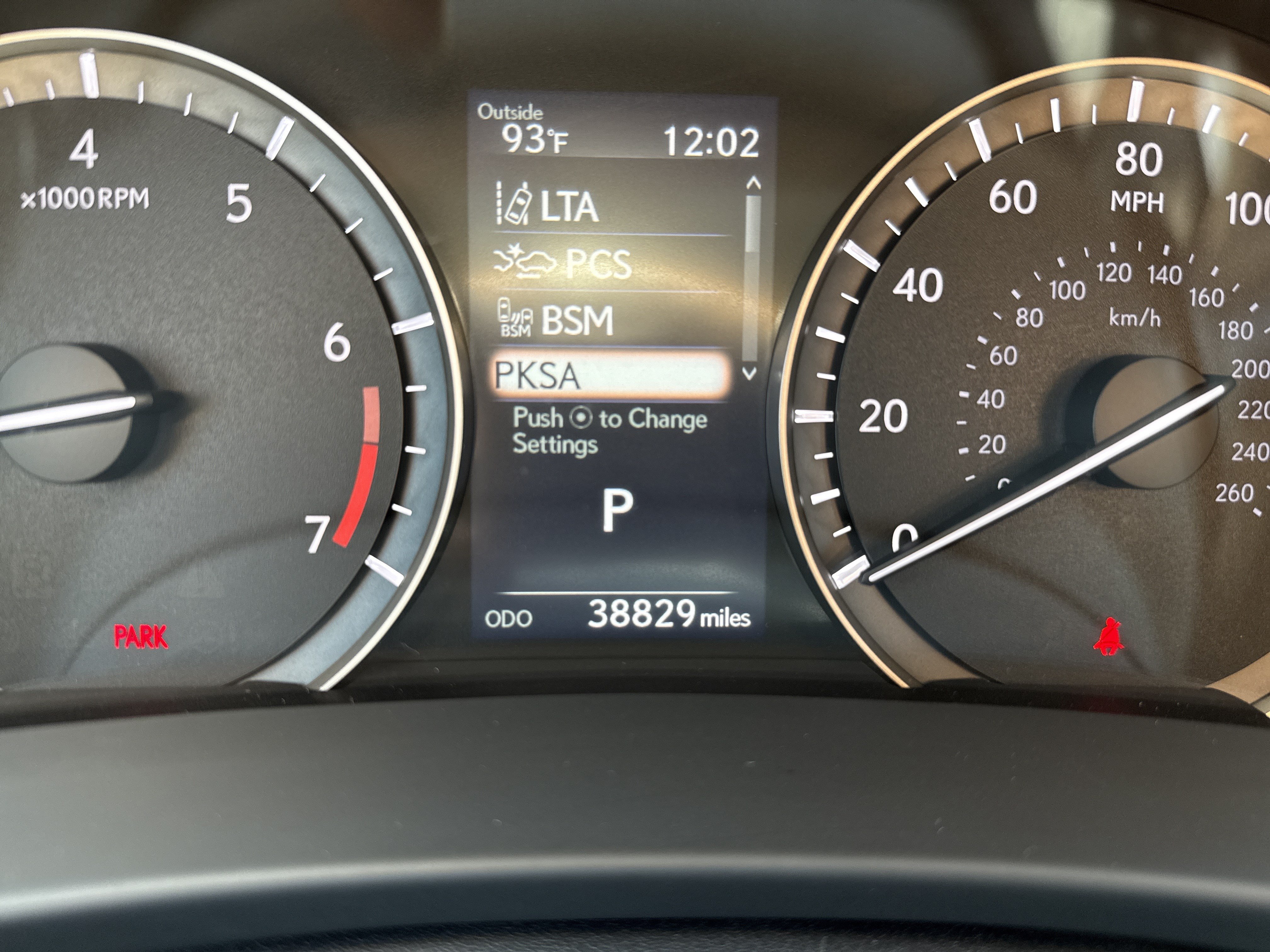 Used 2022 Lexus RX 350L FWD w/ Premium Package image 24