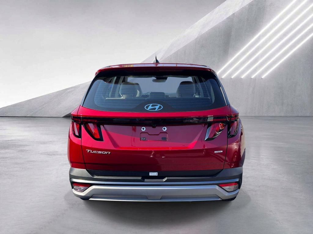 Certified 2025 Hyundai Tucson SE AWD/4WD image 6