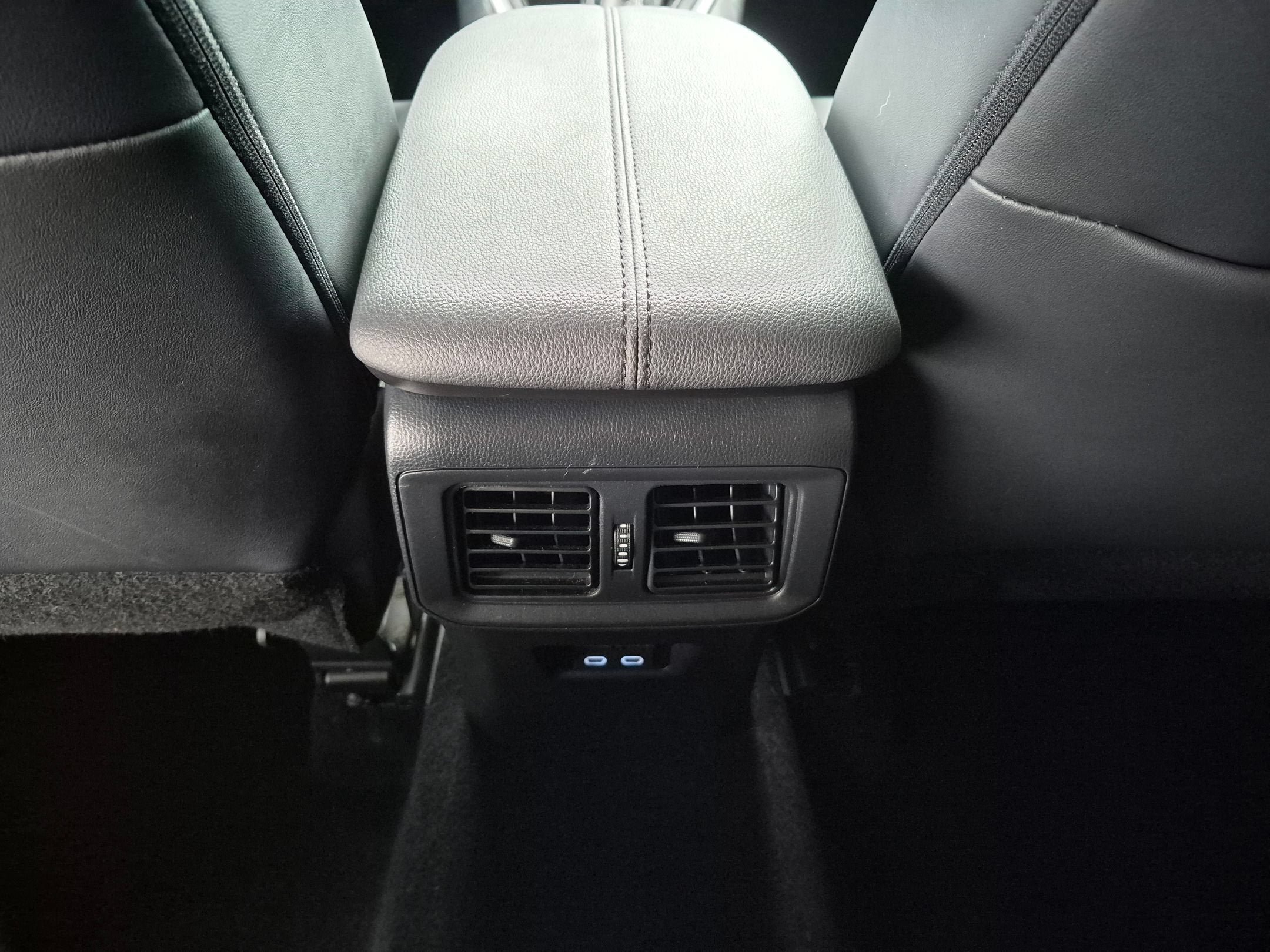 Certified 2025 Toyota RAV4 XLE Premium FWD image 28