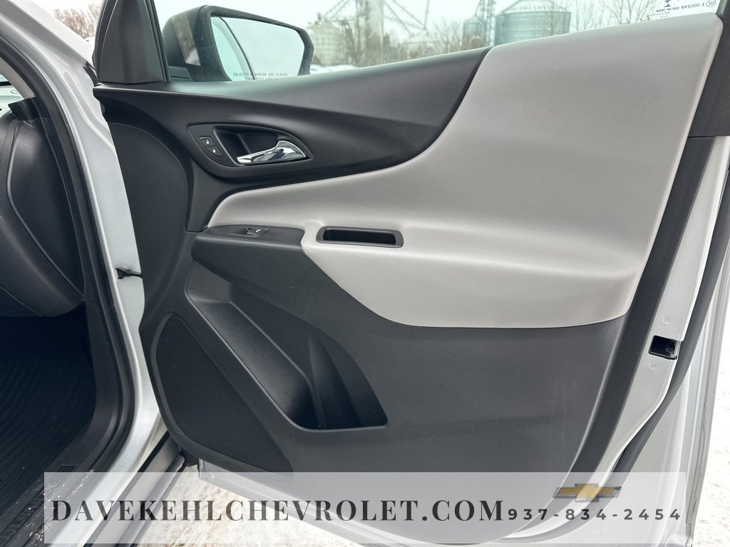 Used 2018 Chevrolet Equinox LS image 20