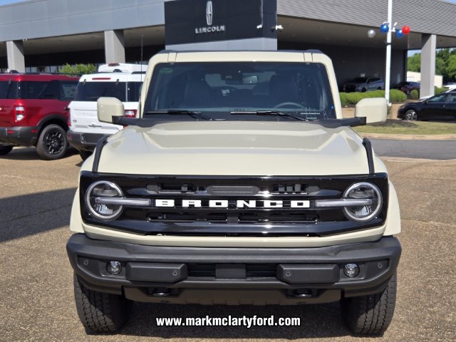 New 2026 Ford Bronco Outer Banks AWD/4WD image 15