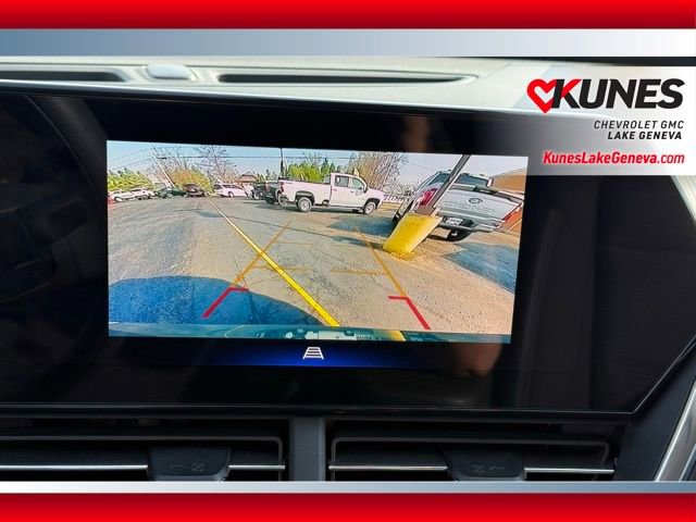 Used 2025 Chevrolet Trax LT FWD image 39