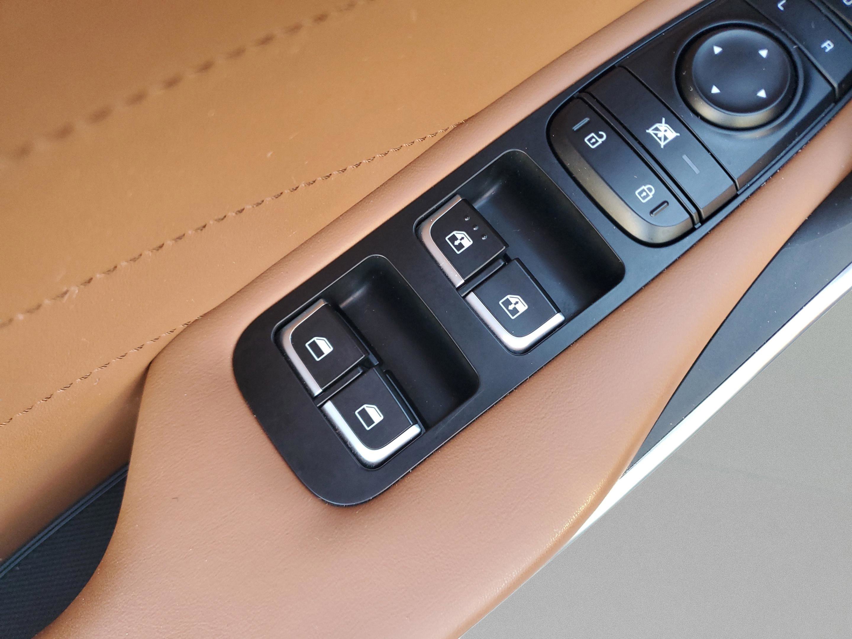 Certified 2023 Kia Stinger GT2 w/ Option Group 020 image 15