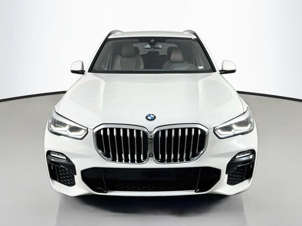 Used 2019 BMW X5 xDrive40i w/ M Sport Package AWD/4WD image 3