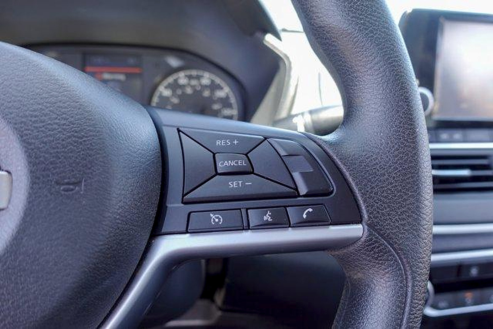 Used 2021 Nissan Altima 2.5 S FWD image 16