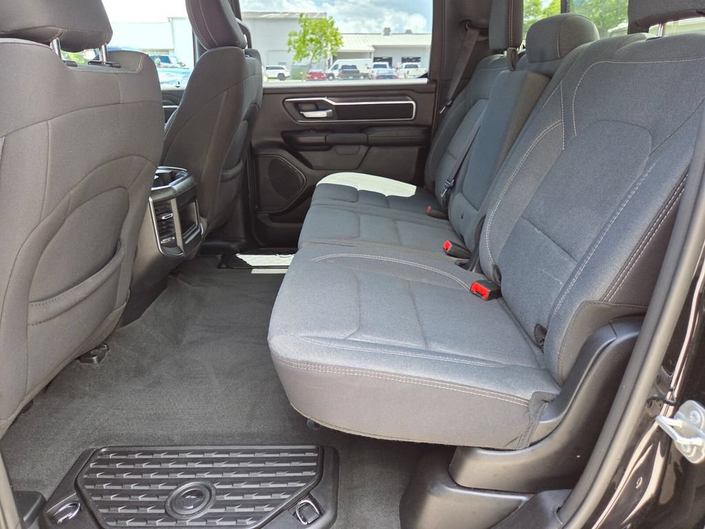 Used 2024 RAM 1500 Big Horn AWD/4WD image 18