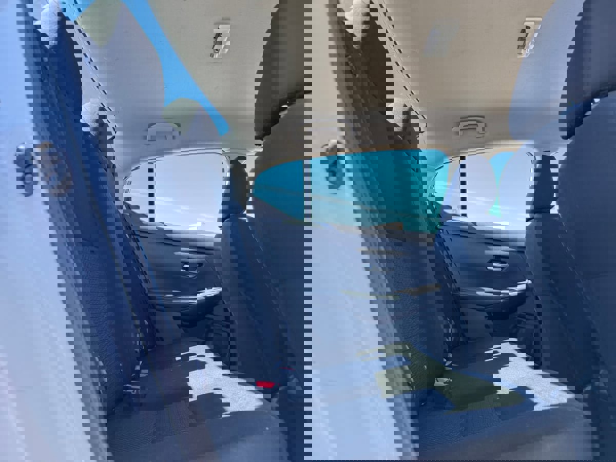 Used 2023 Nissan Sentra S image 18